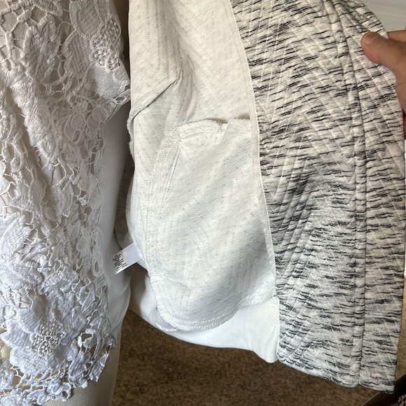 On-The Go Classic Bomber Jacket - Picture 5 of 7